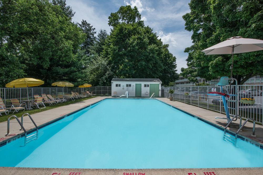 Days Inn By Wyndham Harrisburg North Εξωτερικό φωτογραφία